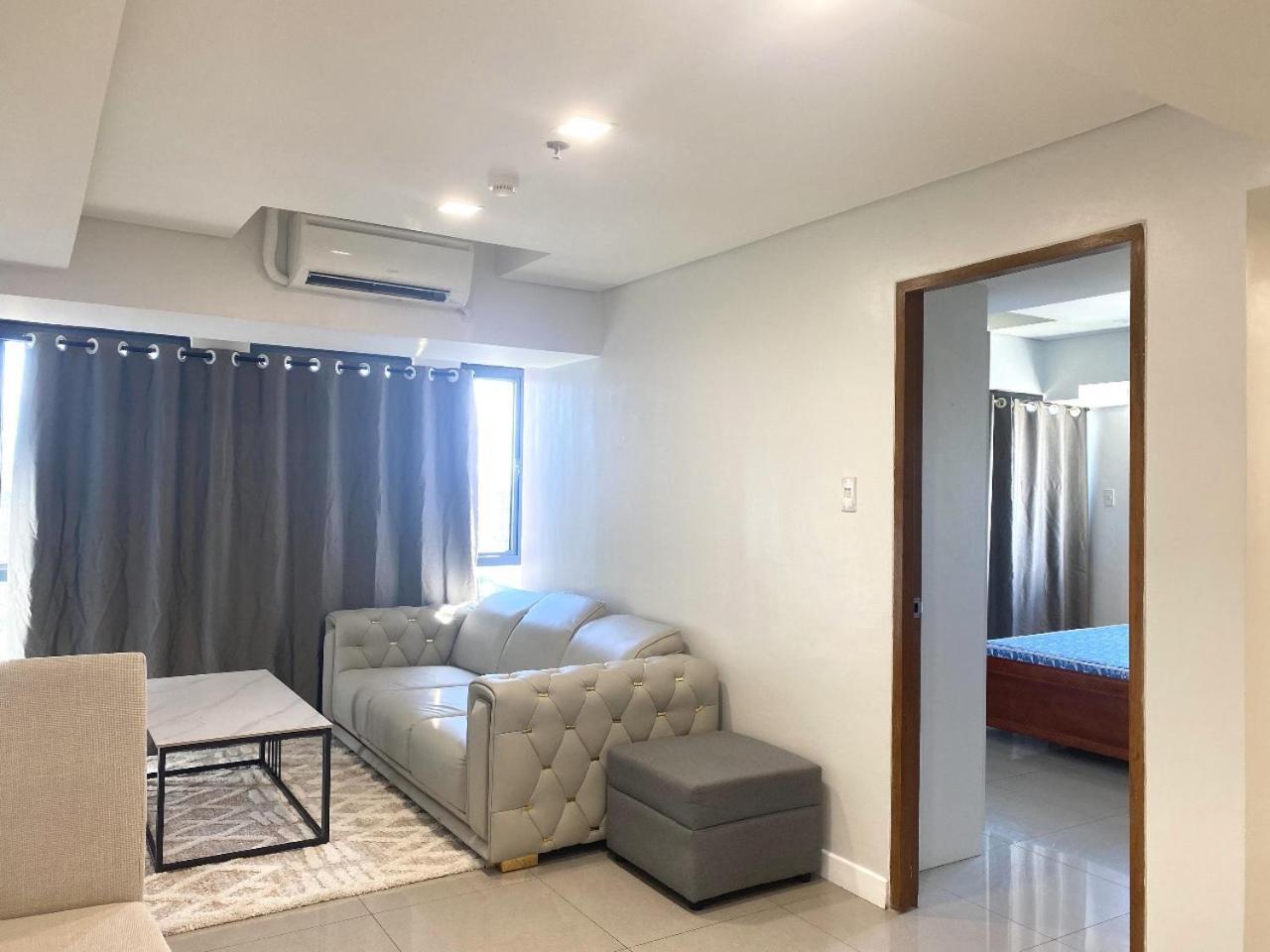 Sapphire Seaview Park Aparthotel Manila Exterior foto